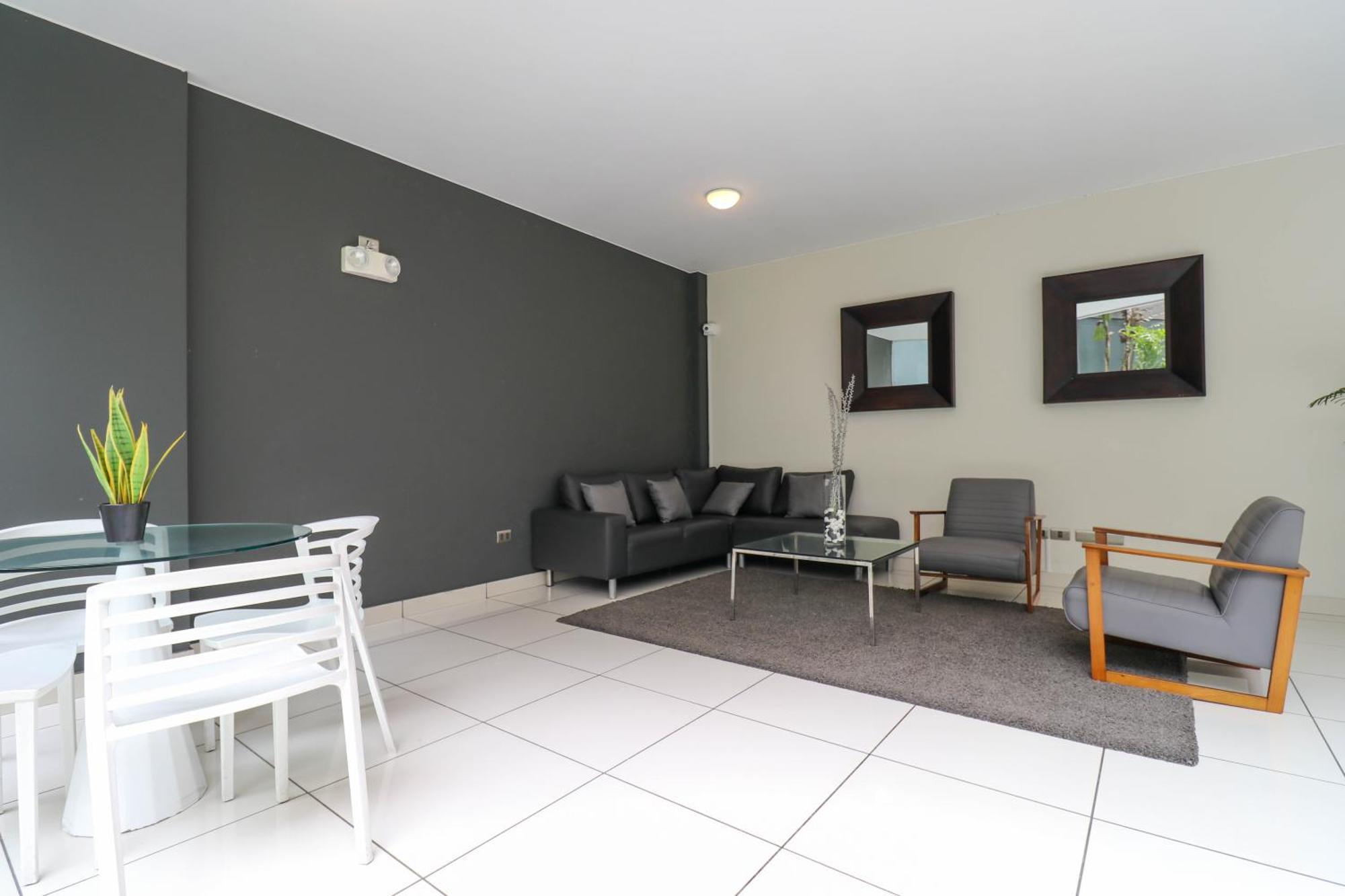 Astonishing 2Br At Malecon Apartment Lima Exterior photo